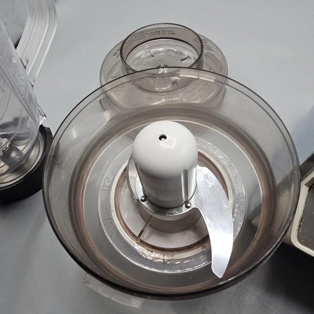 Vintage Osterizer Classic VIII 8 Speed Blender & Food Processor Bowl Chrome MCM
